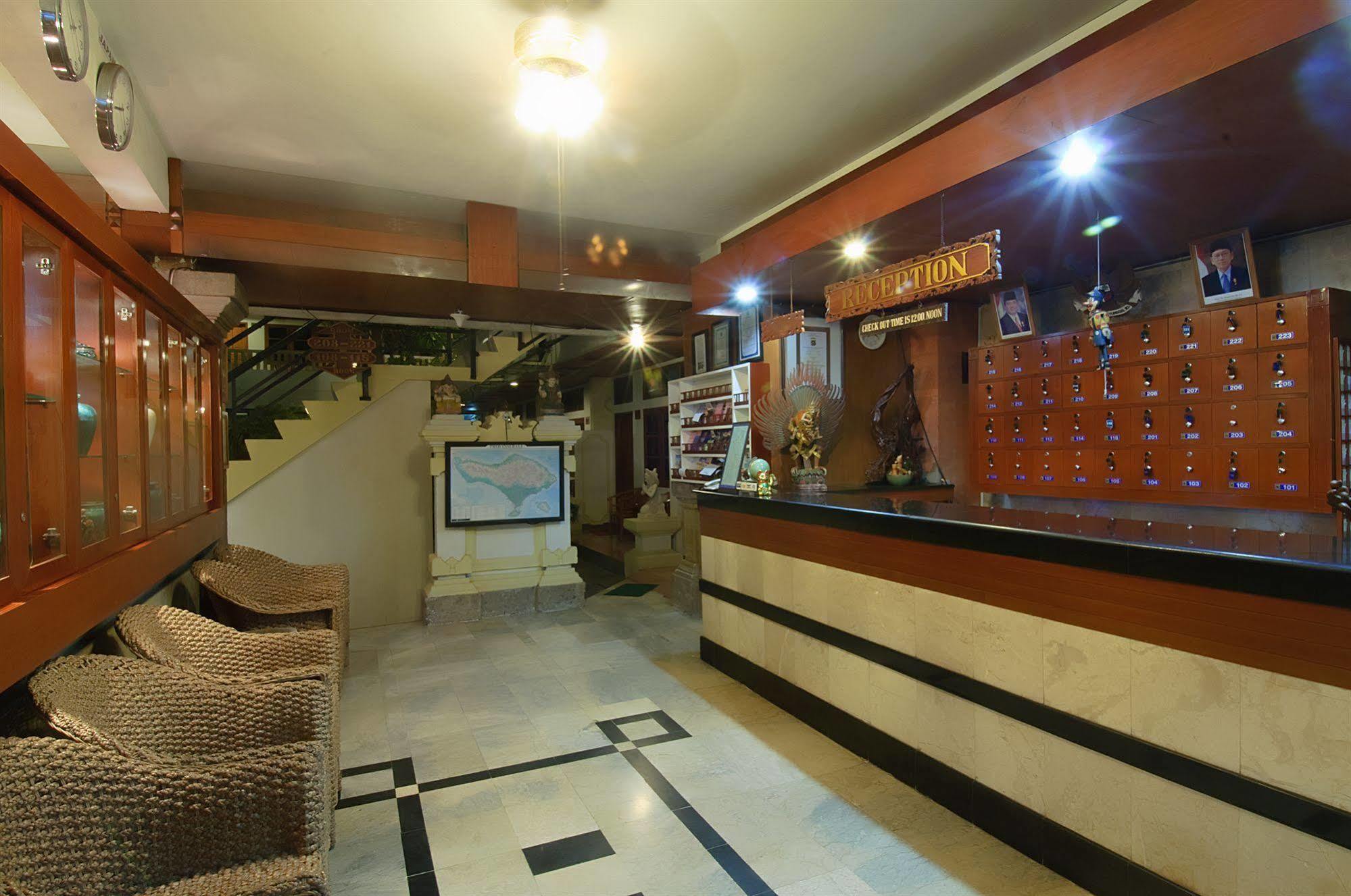 Rosani Hotel Кута Экстерьер фото